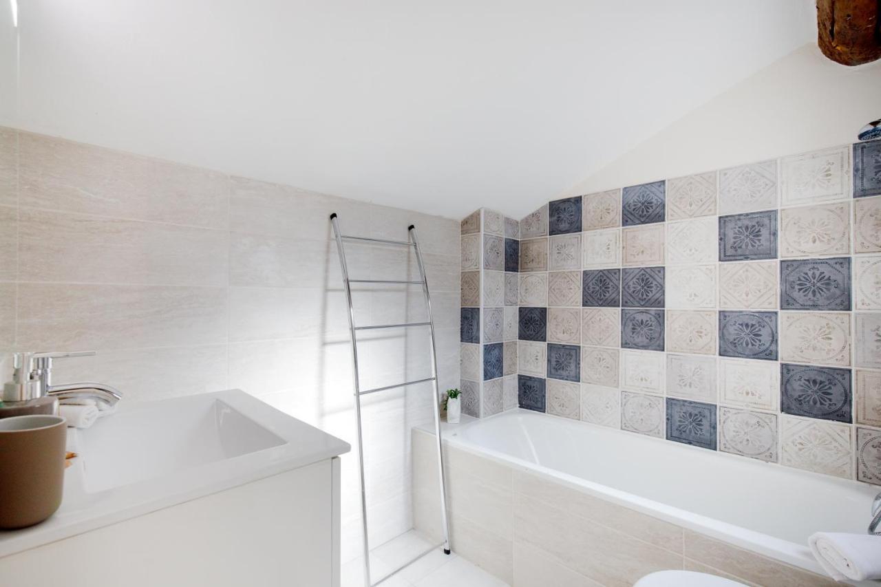 Superbe appartement rénové - Centre-Ville - Cannes Esterno foto